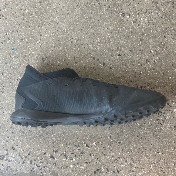 Adidas Unisex Predator Accuracy.3 Turf Shoes GW4639 Men’s 12 - Picture 4 of 13